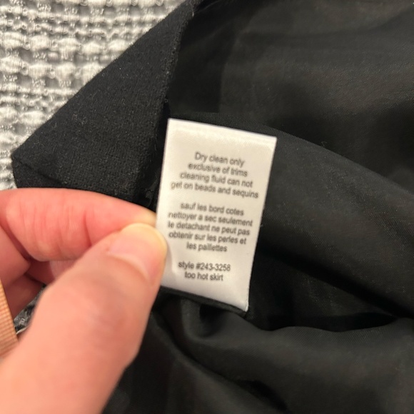 NANETTE LEPORE EMBELLISHED MINI SKIRT SZ 10 - Picture 6 of 6